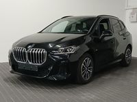 Vue de l’avant gauche