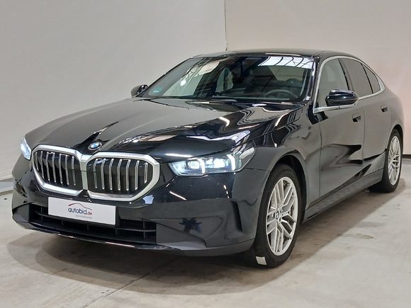 Náhled zpředu zleva