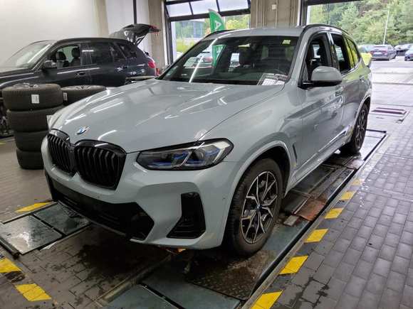 Náhled zpředu zleva