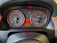 Pohled na přístrojovou desku