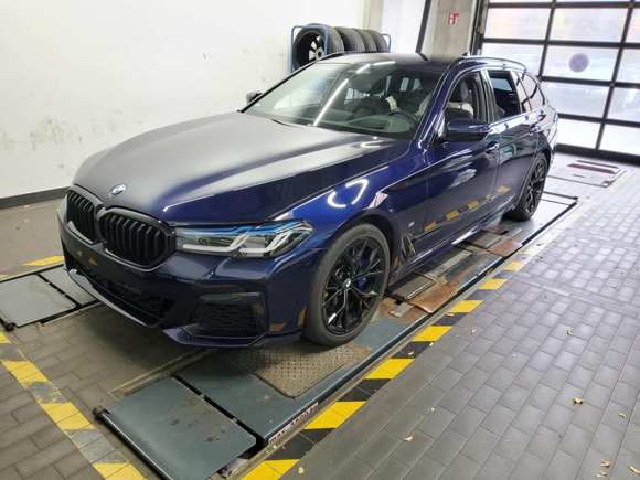 Náhled zpředu zleva