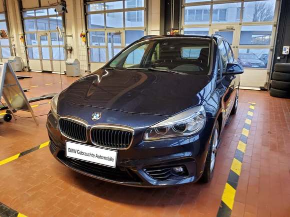 Náhled zpředu zleva