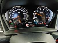 Pohled na přístrojovou desku