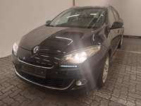 Pogled od napred levo