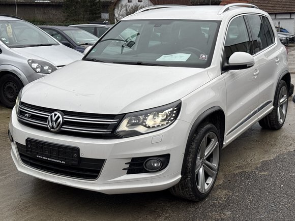 Náhled zpředu zleva