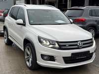 Náhled zpředu zprava