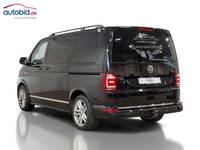 Widok z tyłu po stronie lewej