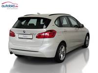 Aanzicht achter rechts