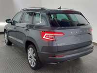 Pogled od pozadi levo