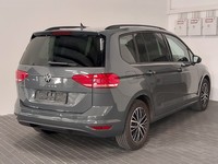 Widok z tyłu po stronie prawej