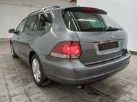 Vista trasera izquierda