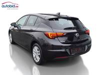 Vista traseira esquerda