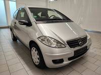 Náhled zpředu zprava