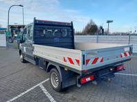 Vista trasera izquierda