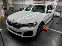 Náhled zpředu zleva