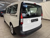 Widok z tyłu po stronie lewej