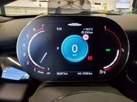 Pohled na přístrojovou desku