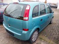 Vista trasera derecha