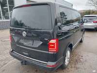 Vista trasera derecha