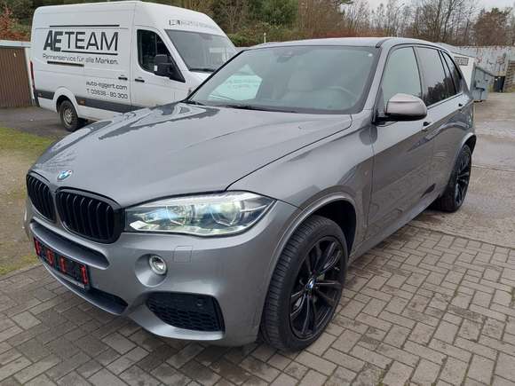 Vista delantera izquierda