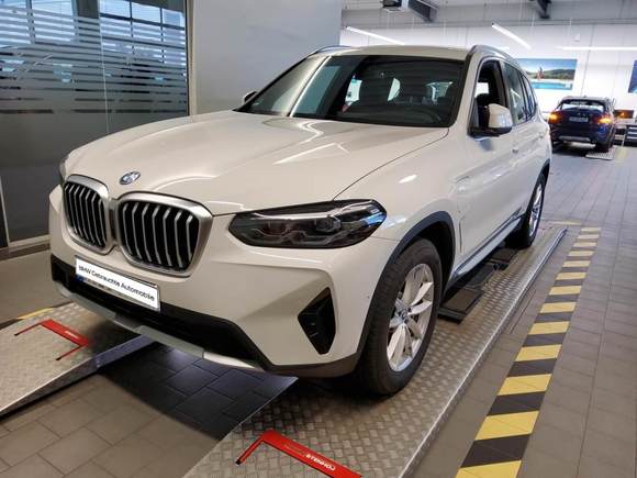 Náhled zpředu zleva