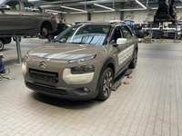 Náhled zpředu zleva