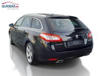 Vista traseira esquerda