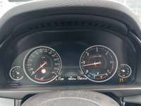 Pohled na přístrojovou desku