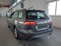 Pogled od pozadi levo