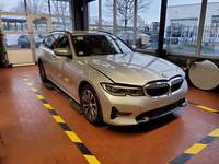 Náhled zpředu zprava