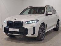 Skats no kreisās puses priekšā