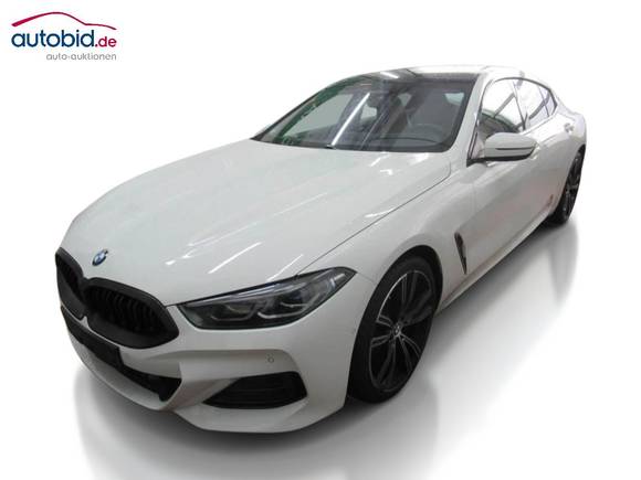 Вид спереди слева