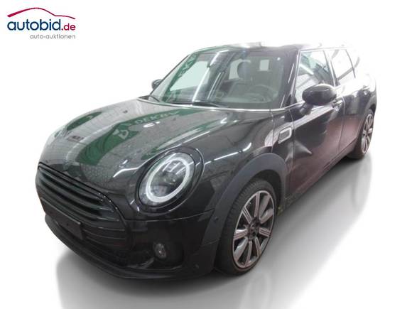 Вид спереди слева