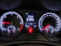 Pogled na kombinovani instrument