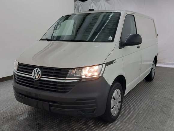 Pogled od napred levo