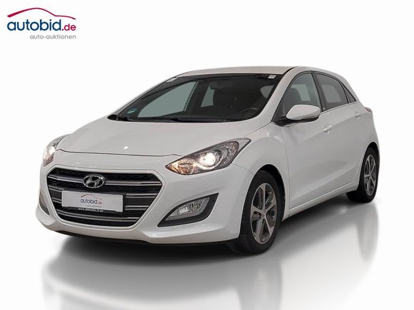 Vaizdas iš priekio kairės