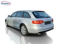 Vista traseira esquerda