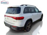 Widok z tyłu po stronie prawej