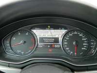 Pohled na přístrojovou desku