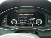 Pohled na přístrojovou desku