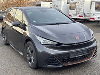 Náhled zpředu zprava