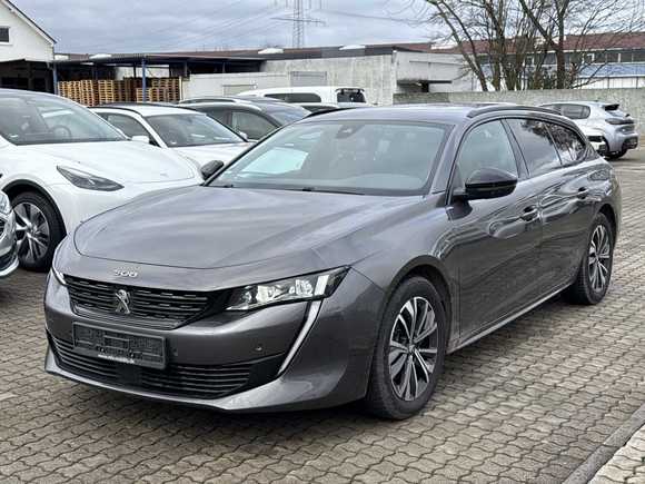 Náhled zpředu zleva