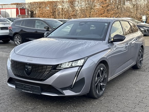 Náhled zpředu zleva