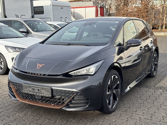 Náhled zpředu zleva