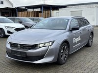 Náhled zpředu zleva