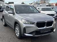 Náhled zpředu zprava