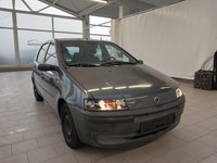 Náhled zpředu zprava