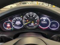 Pohled na přístrojovou desku