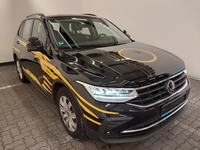 Pogled od napred  desno