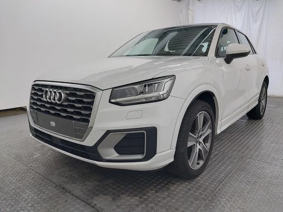 Pogled od napred levo